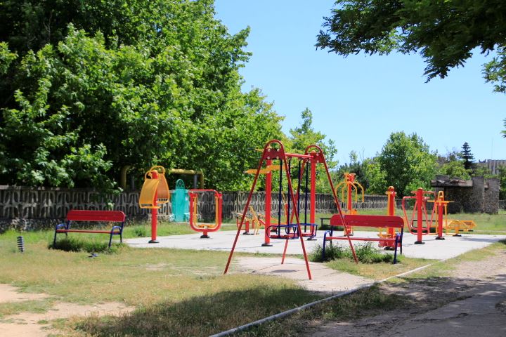 Детские площадки в Заозерном